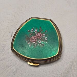 Vintage Floral Green Stratton Compact Pill Box [ Read Details ]